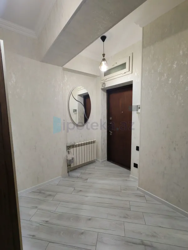 Satılır 3 otaqlı yeni tikili 74 m²