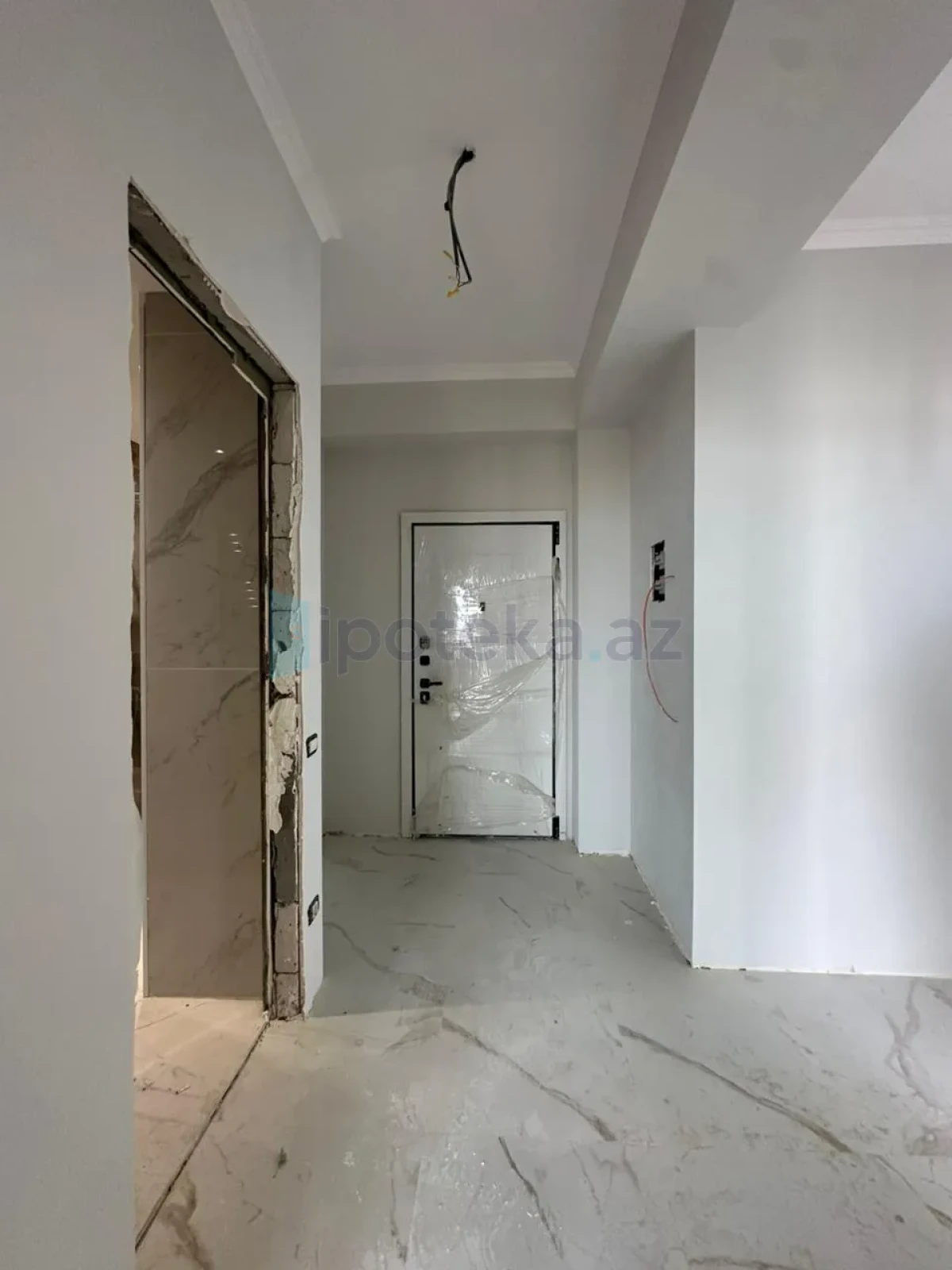 Satılır 2 otaqlı yeni tikili 62.3 m²