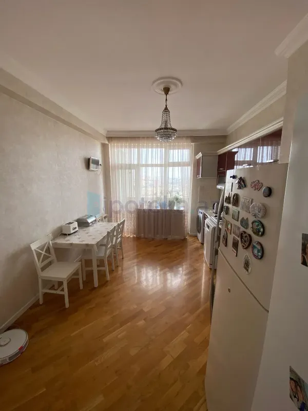 Satılır 2 otaqlı yeni tikili 93 m²