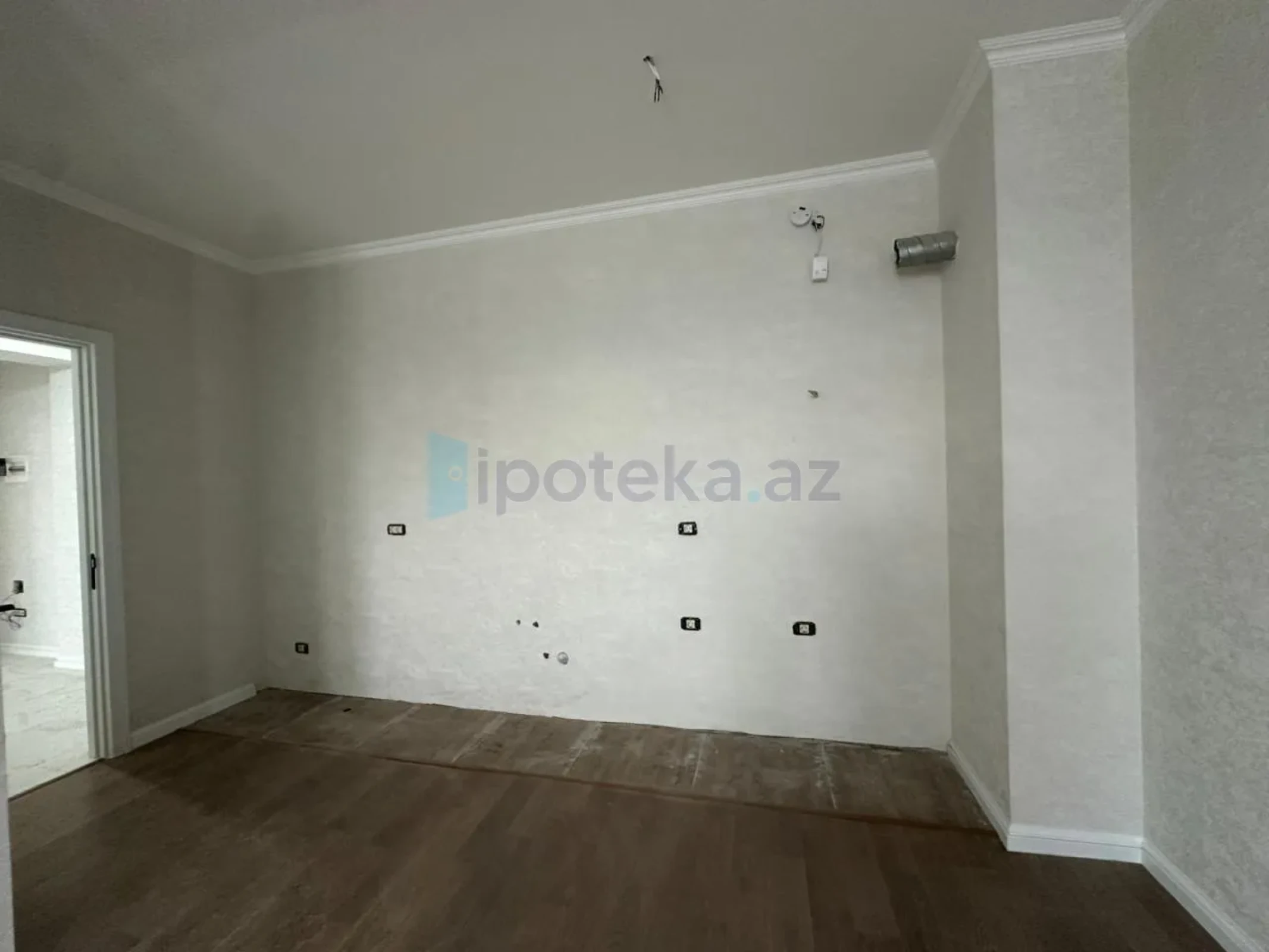 Satılır 3 otaqlı yeni tikili 72.6 m²