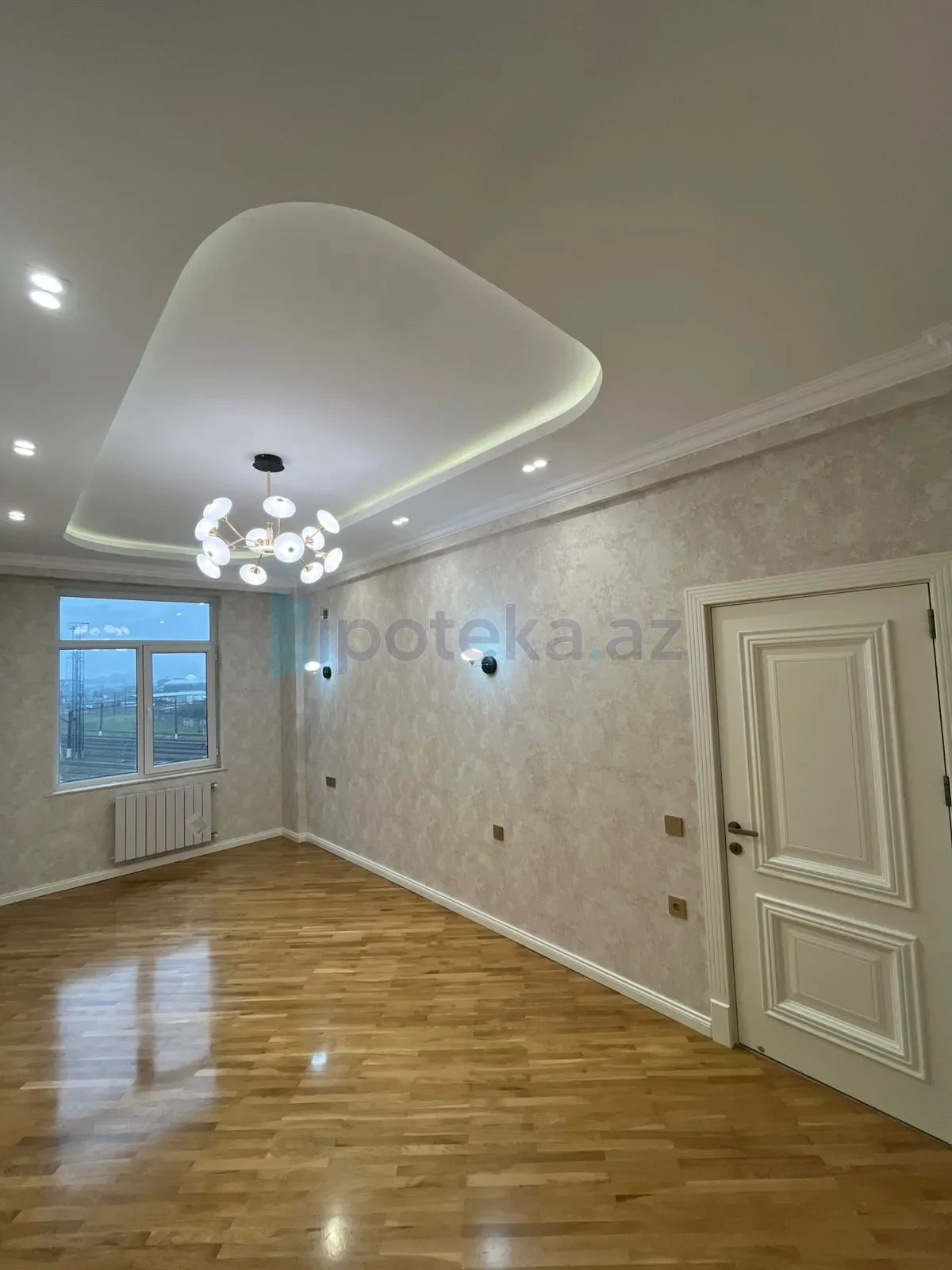 Satılır 3 otaqlı yeni tikili 95 m²