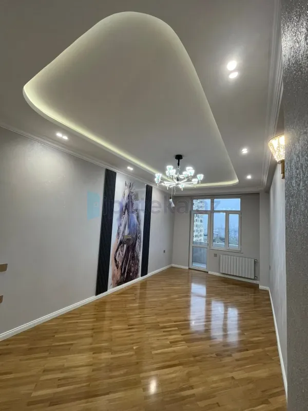 Satılır 3 otaqlı yeni tikili 95 m²