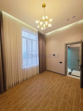 Satılır 5 otaqlı mənzil 200 m²