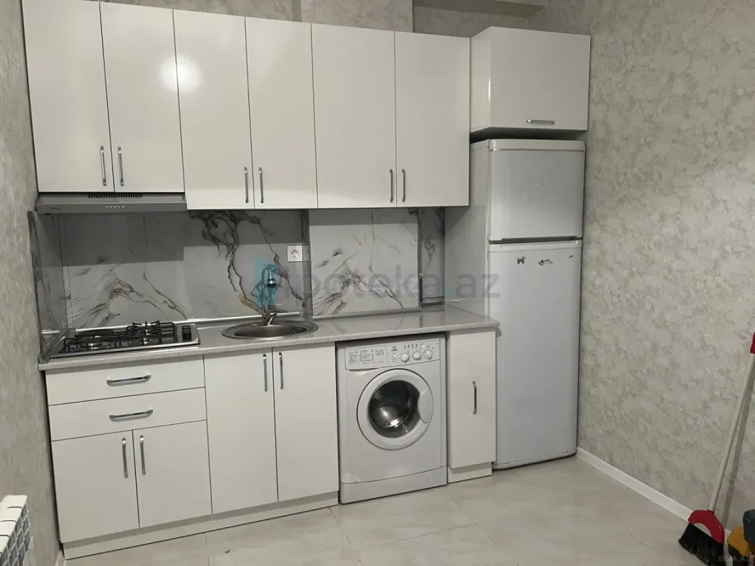 Satılır 2 otaqlı yeni tikili 63 m²