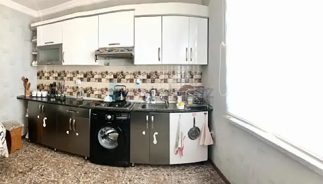 Satılır 4 otaqlı həyət evi 147 m²