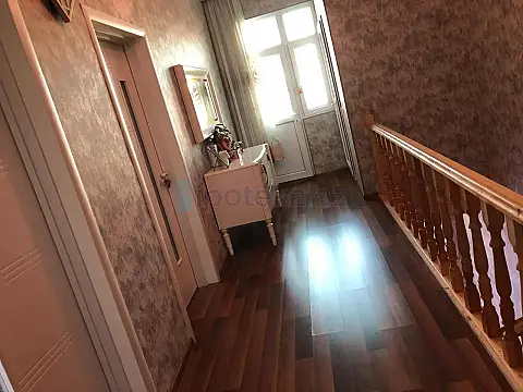 Satılır 4 otaqlı həyət evi 147 m²