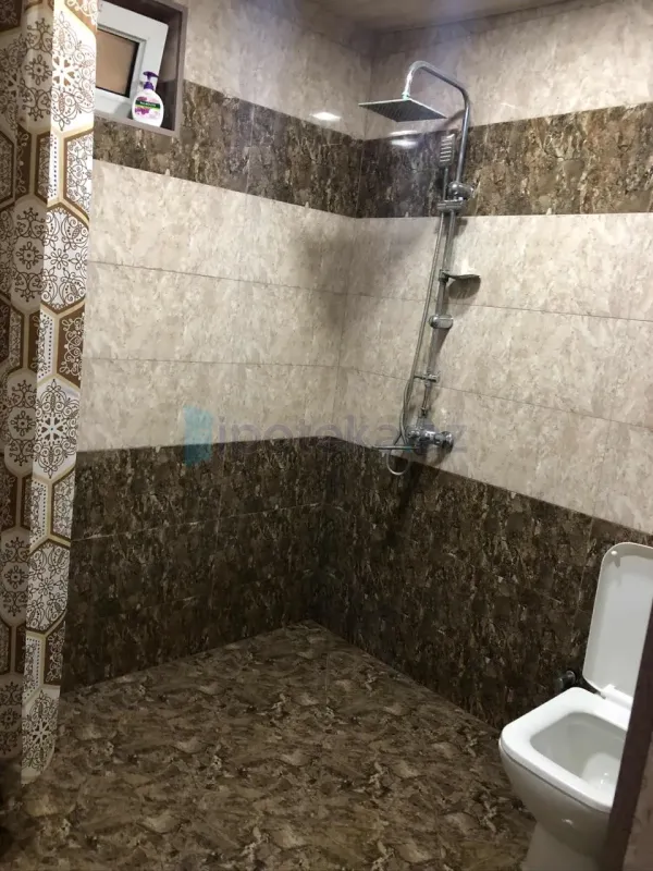 Satılır 4 otaqlı həyət evi 147 m²