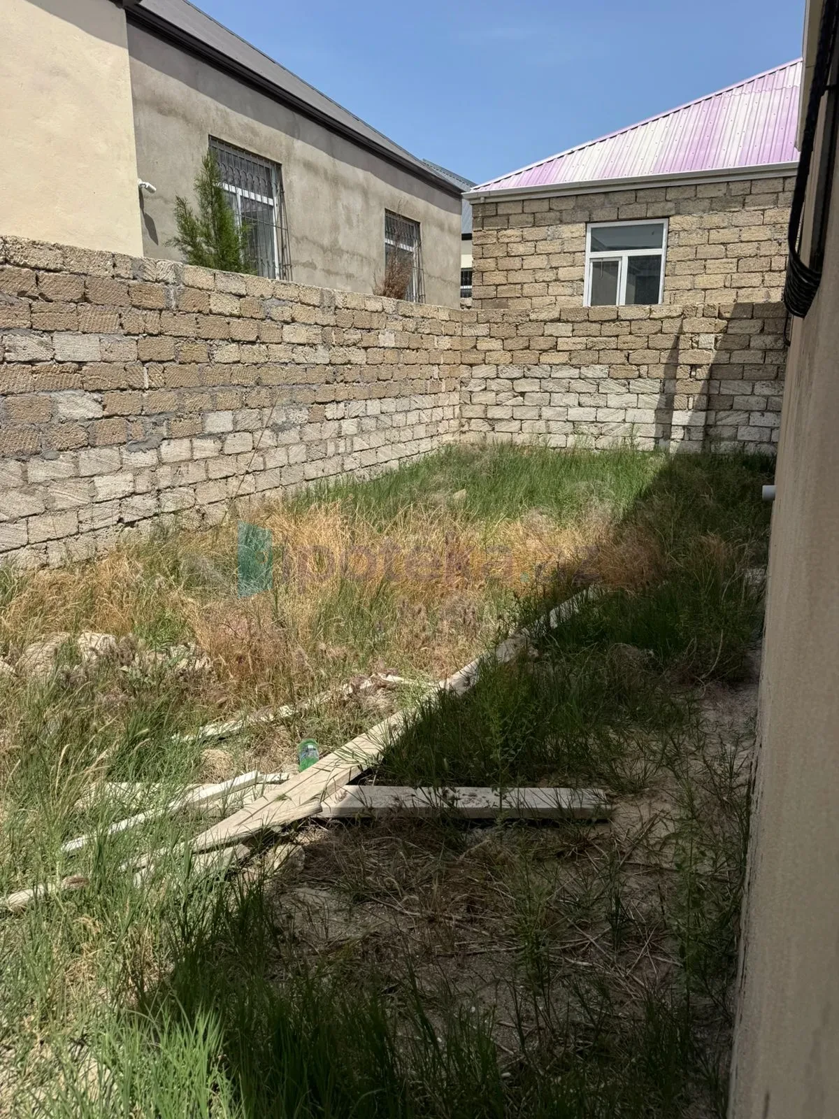 Satılır 3 otaqlı həyət evi 100 m²