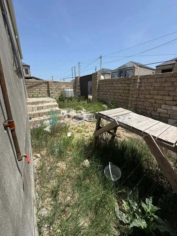 Satılır 3 otaqlı həyət evi 100 m²