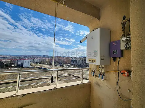 Satılır 3 otaqlı yeni tikili 70 m²