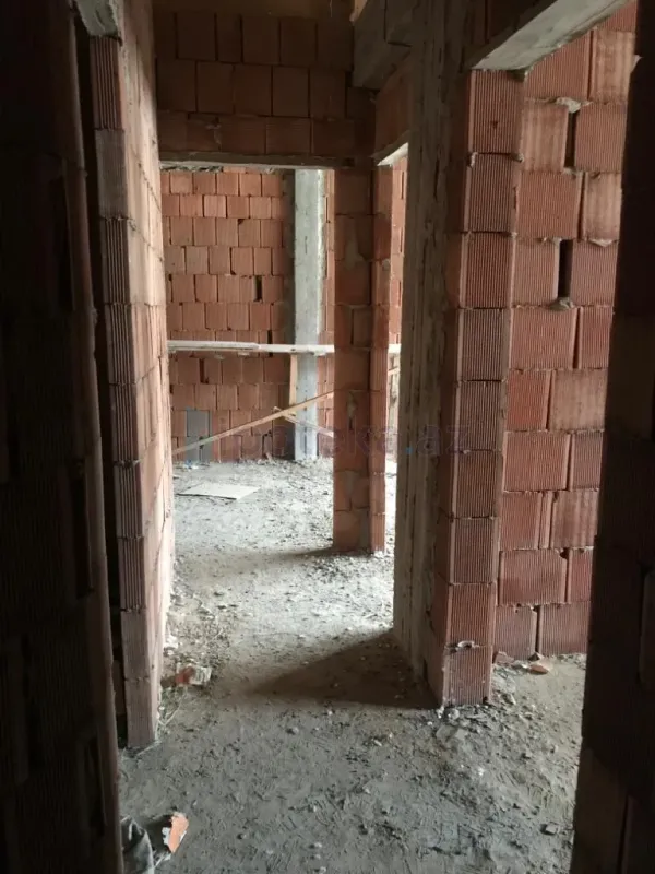 Satılır 2 otaqlı yeni tikili 73 m²