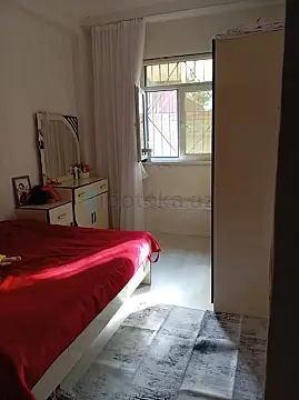 Satılır 3 otaqlı köhnə tikili 60 m²