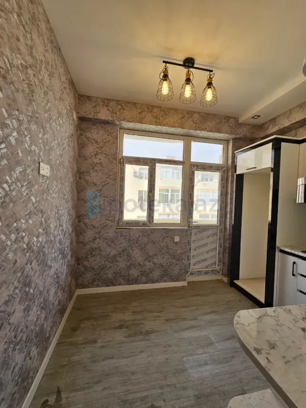 Satılır 2 otaqlı yeni tikili 73 m²