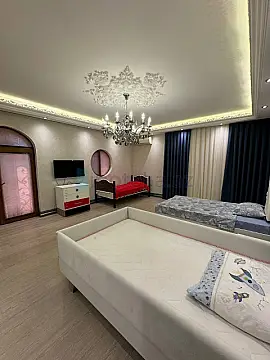 Satılır 5 otaqlı həyət evi 500 m²