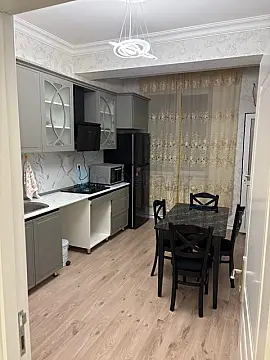 Satılır 2 otaqlı yeni tikili 91 m²