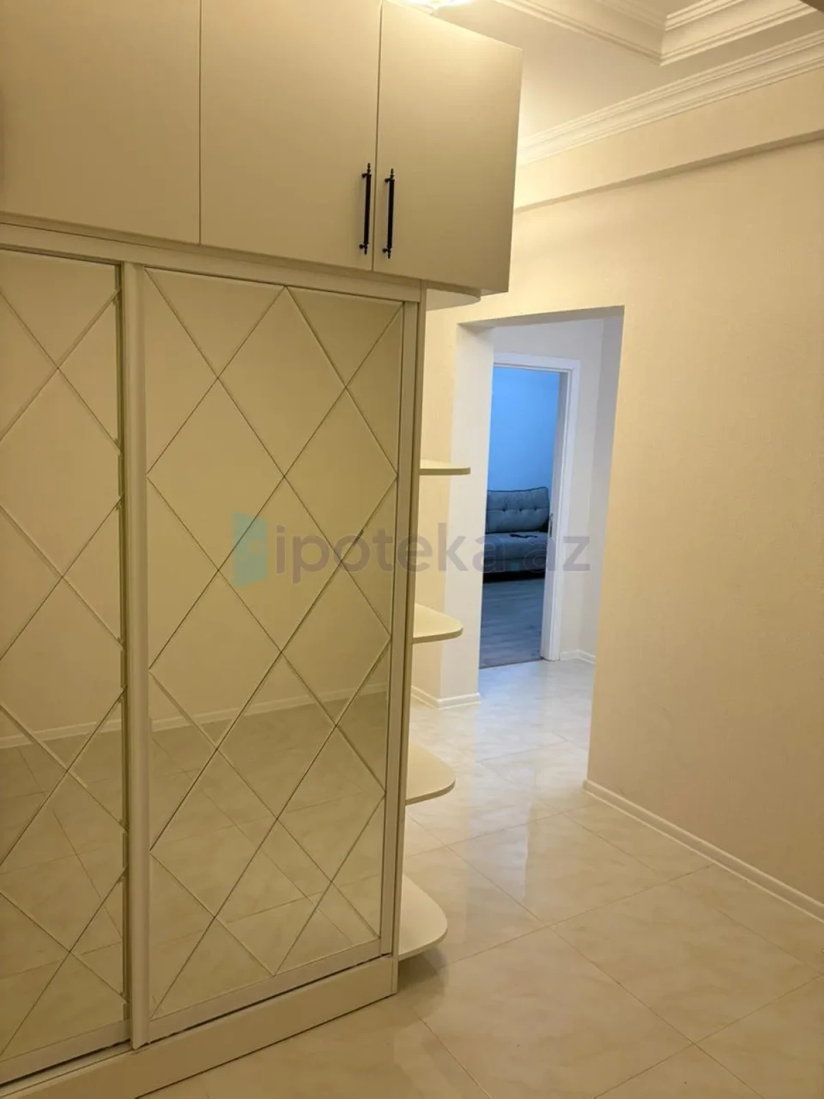 Satılır 2 otaqlı yeni tikili 91 m²