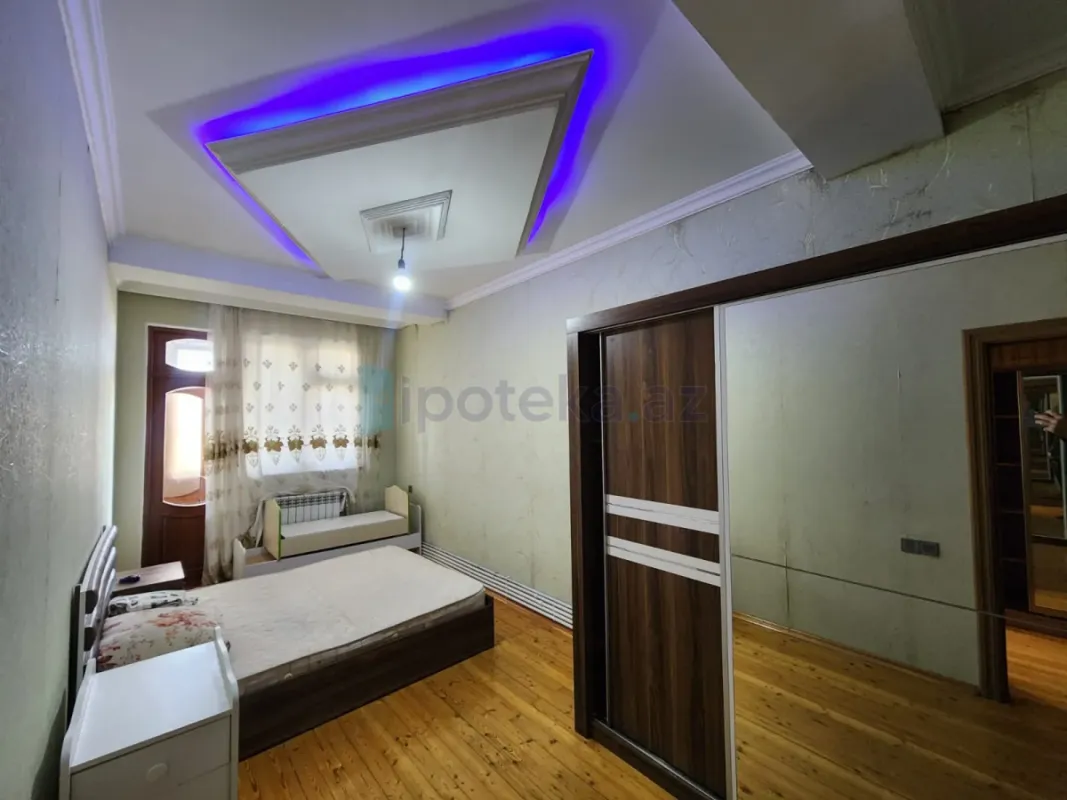 Satılır 2 otaqlı yeni tikili 63 m²