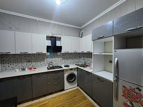Satılır 2 otaqlı yeni tikili 63 m²
