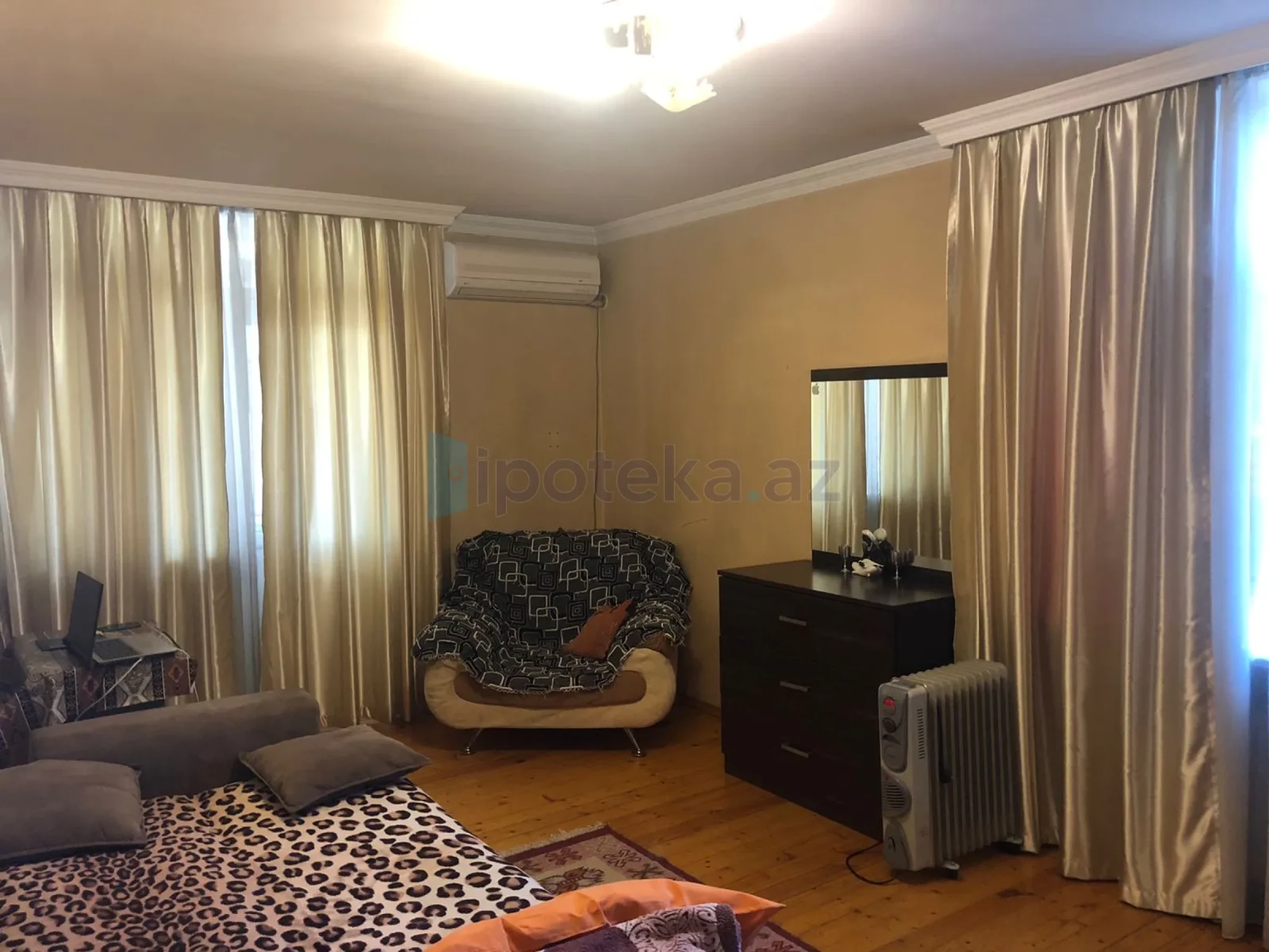 Satılır 1 otaqlı köhnə tikili 31 m²