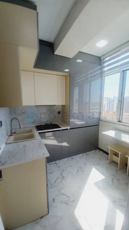 Satılır 2 otaqlı yeni tikili 70 m²