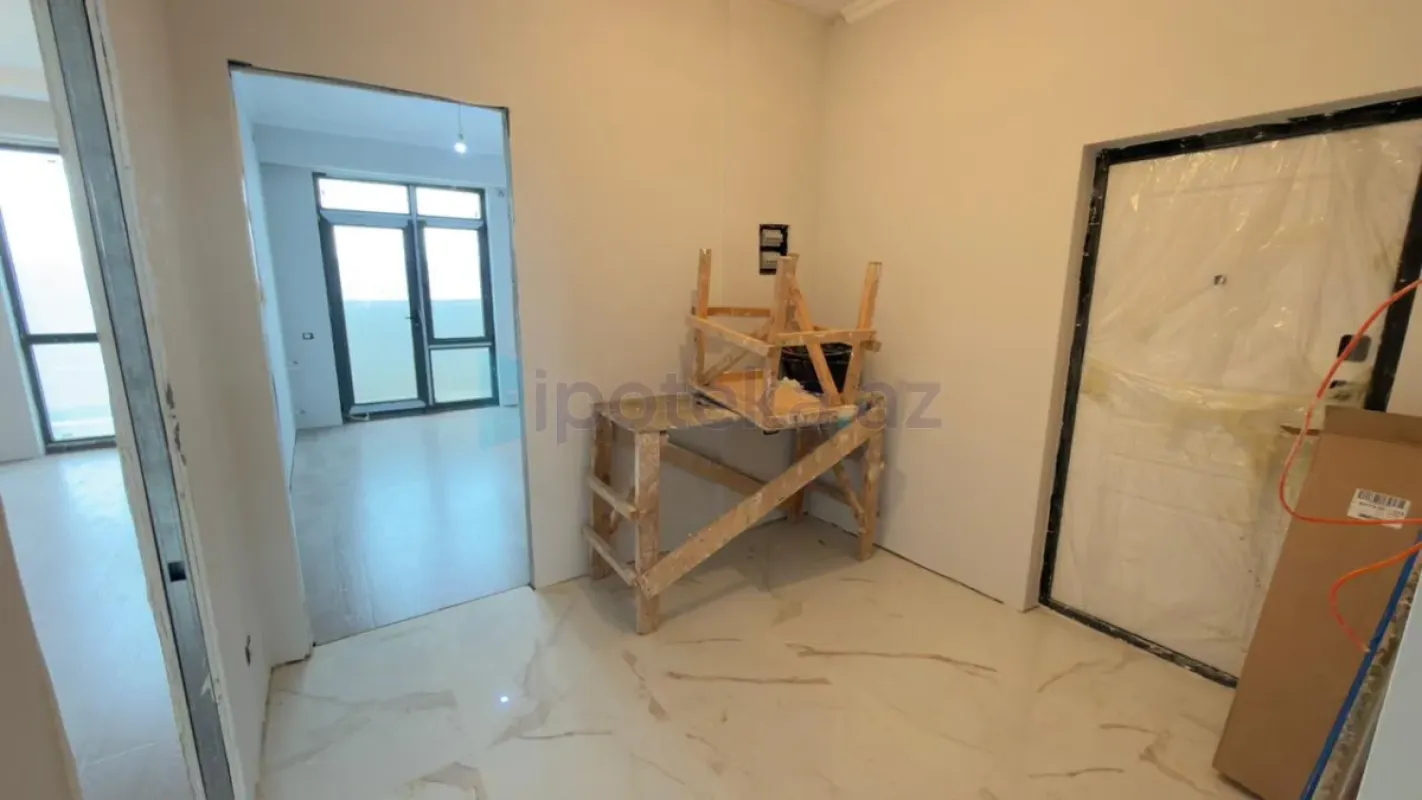 Satılır 3 otaqlı yeni tikili 96 m²