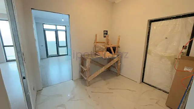 Satılır 3 otaqlı yeni tikili 96 m²