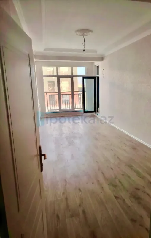 Satılır 2 otaqlı yeni tikili 74 m²