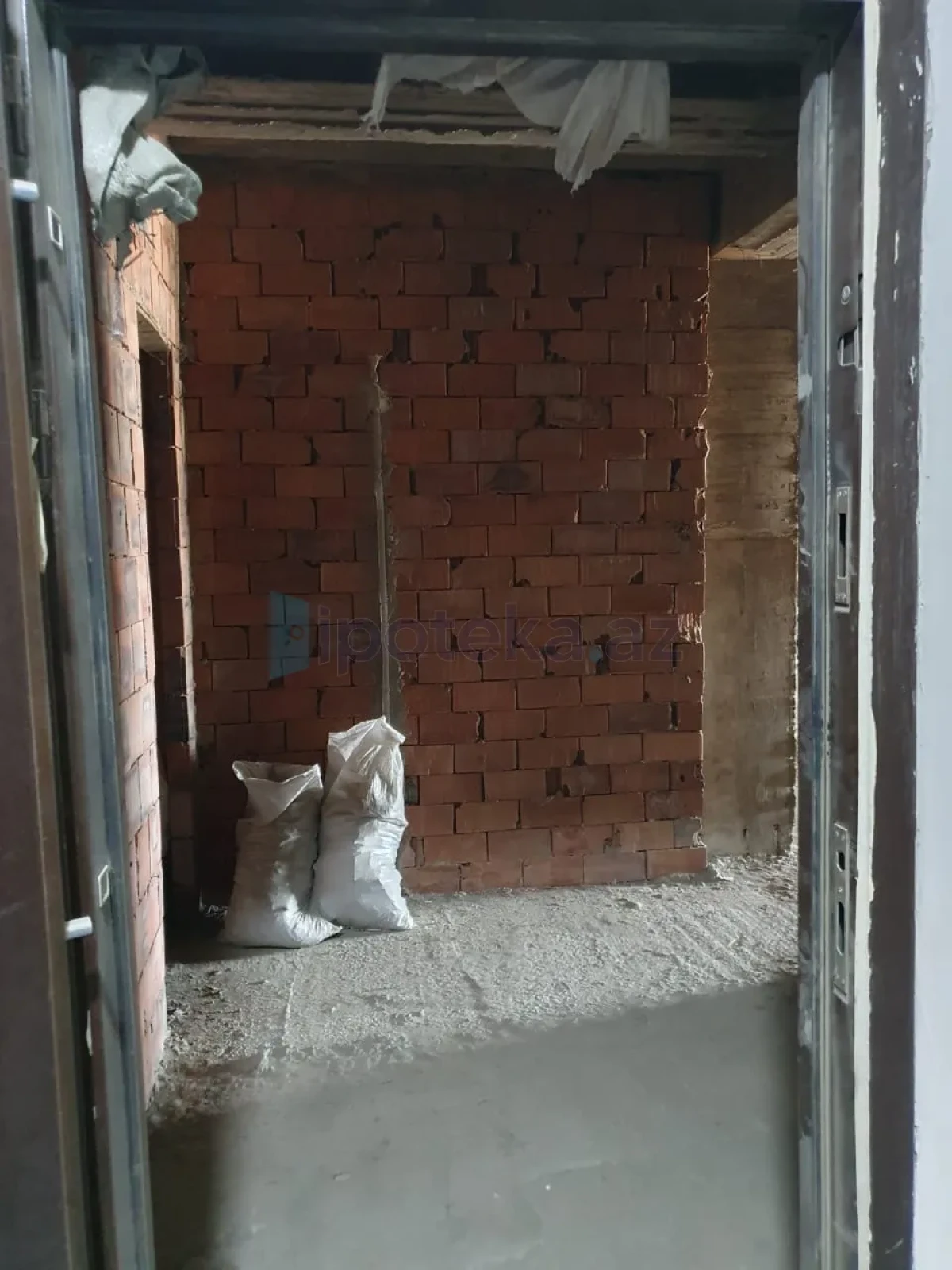 Satılır 4 otaqlı yeni tikili 183 m²