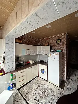 Satılır 2 otaqlı köhnə tikili 65 m²