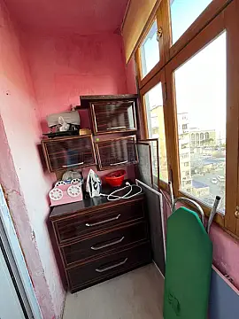 Satılır 2 otaqlı köhnə tikili 65 m²