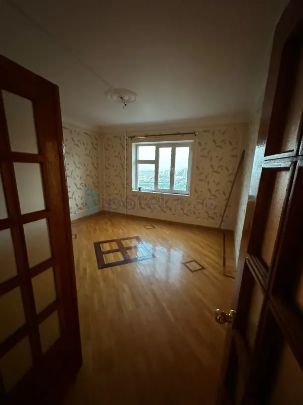 Satılır 4 otaqlı yeni tikili 108 m²