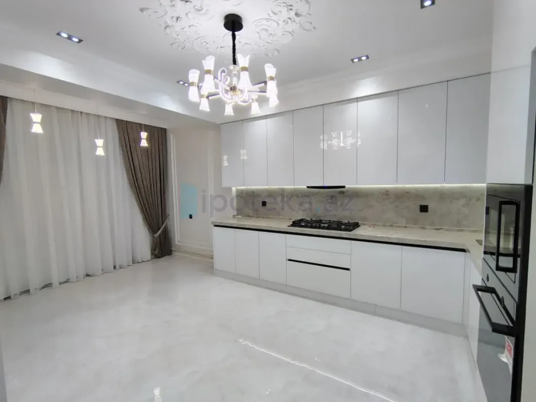 Satılır 4 otaqlı yeni tikili 142 m²