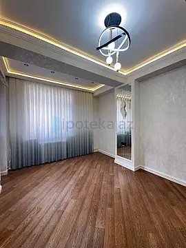 Satılır 4 otaqlı yeni tikili 142 m²