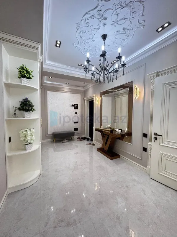 Satılır 4 otaqlı yeni tikili 142 m²