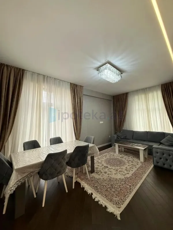 Satılır 3 otaqlı yeni tikili 105 m²