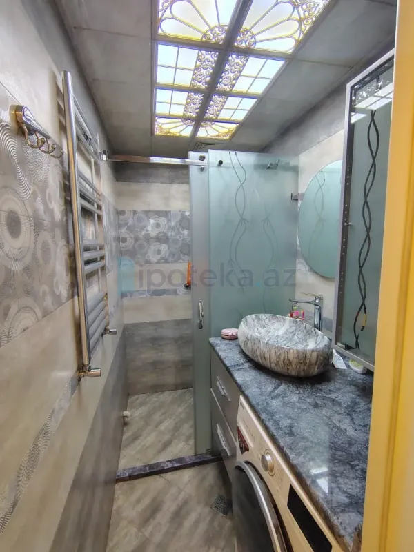 Satılır 3 otaqlı köhnə tikili 75 m²