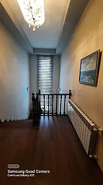 Satılır 5 otaqlı mənzil 450 m²