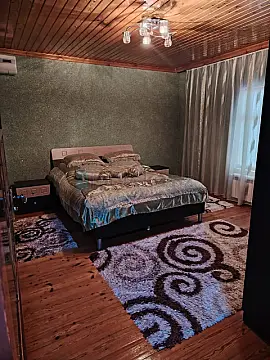 Satılır 3 otaqlı həyət evi 100 m²