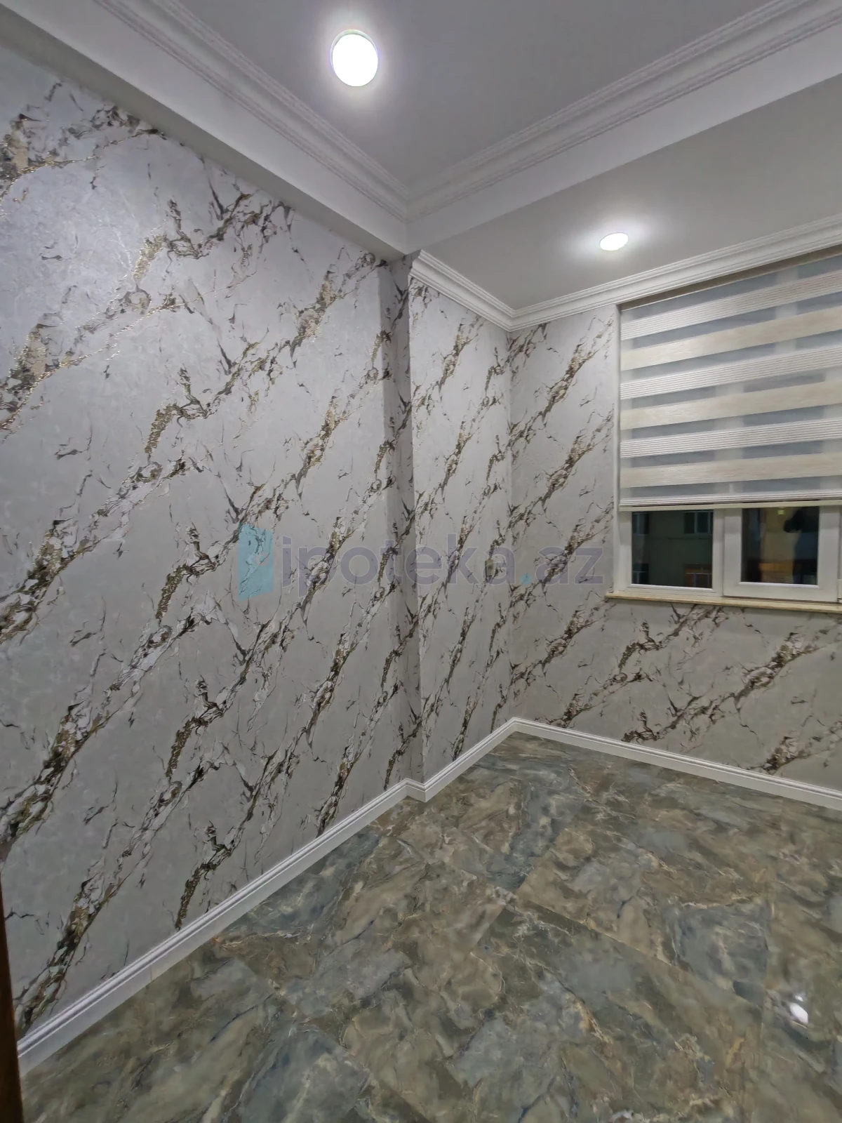 Satılır 2 otaqlı yeni tikili 64 m²