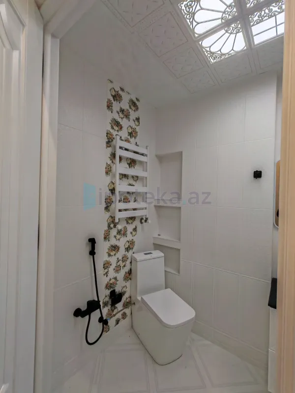 Satılır 2 otaqlı yeni tikili 64 m²