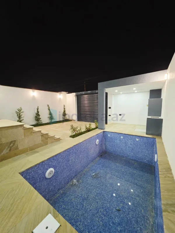 Satılır 4 otaqlı mənzil 110 m²