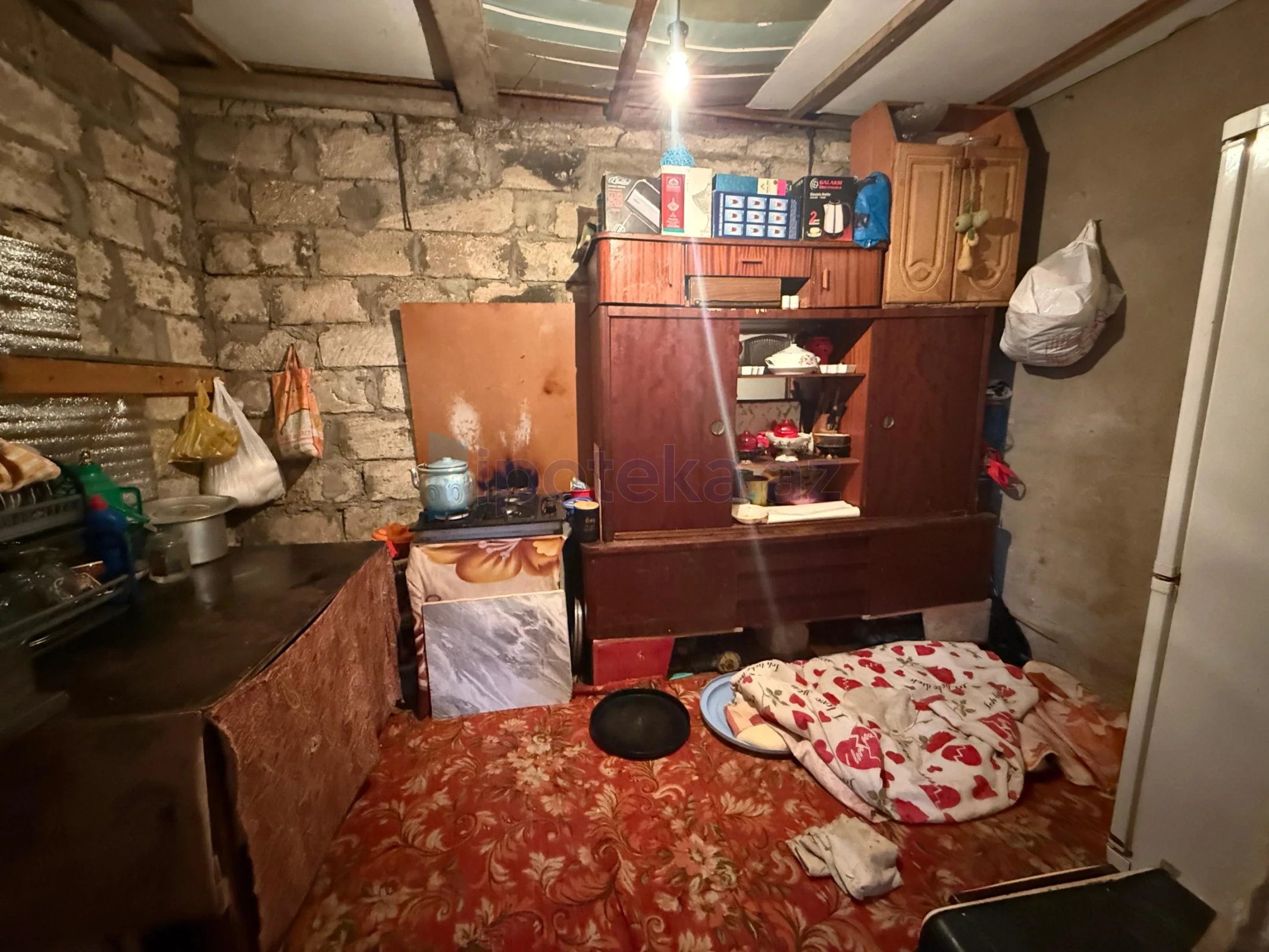 Satılır 4 otaqlı həyət evi 90 m²