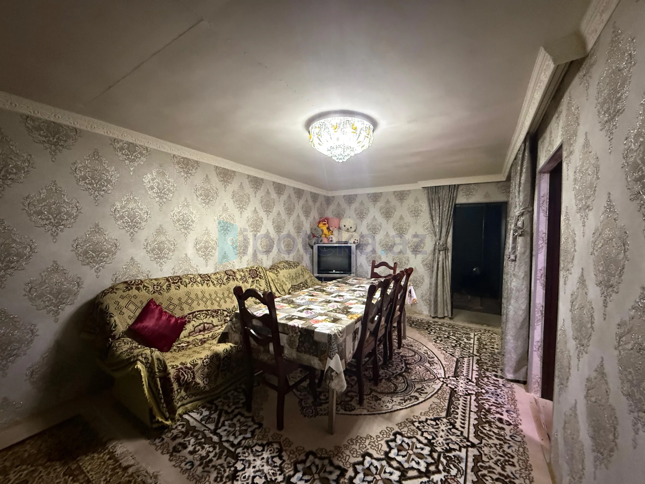Satılır 4 otaqlı həyət evi 90 m²