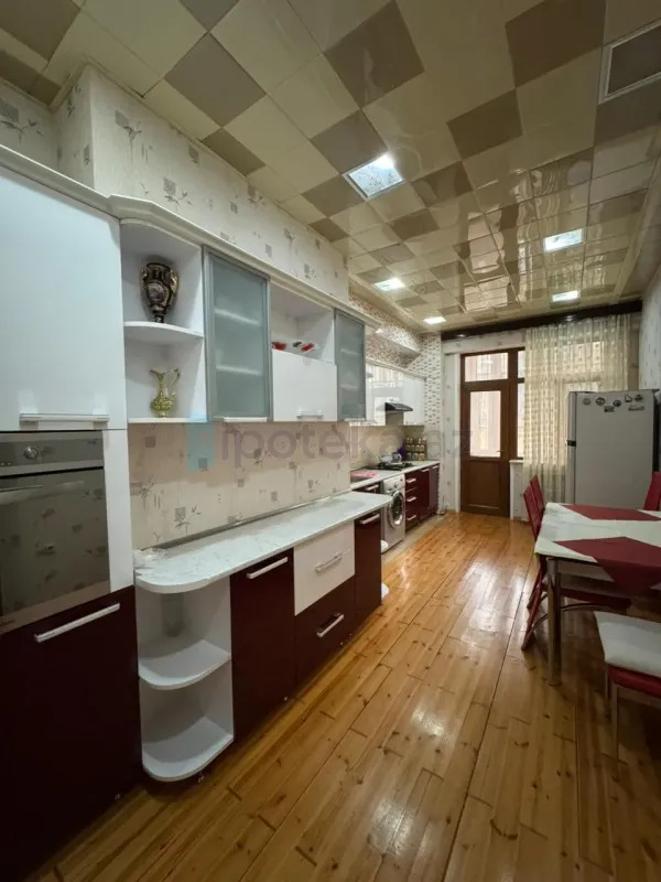 Satılır 3 otaqlı yeni tikili 151 m²