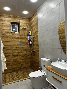 Satılır 4 otaqlı həyət evi 130 m²