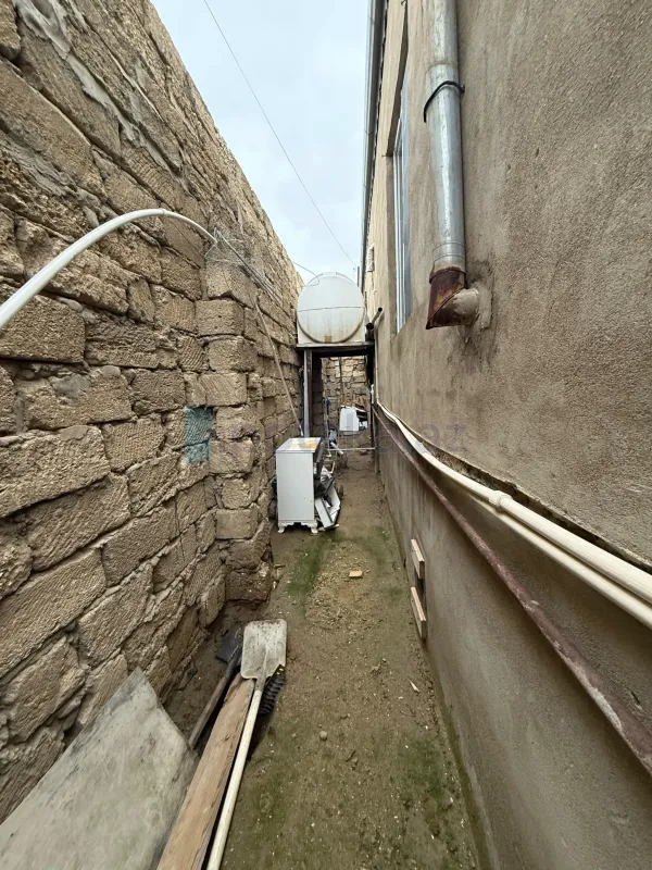 Satılır 4 otaqlı həyət evi 90 m²