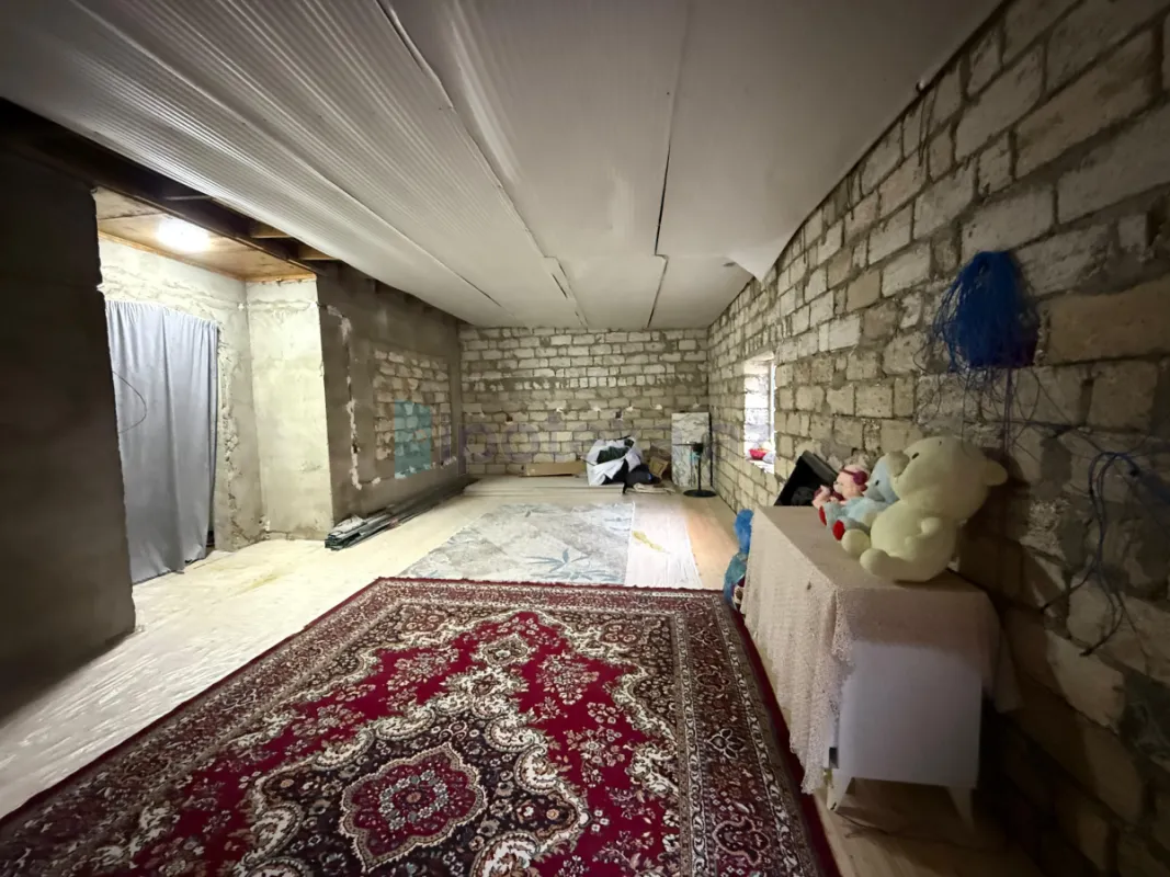 Satılır 4 otaqlı həyət evi 90 m²