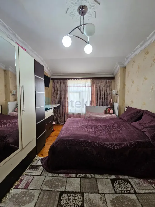 Satılır 2 otaqlı yeni tikili 60 m²