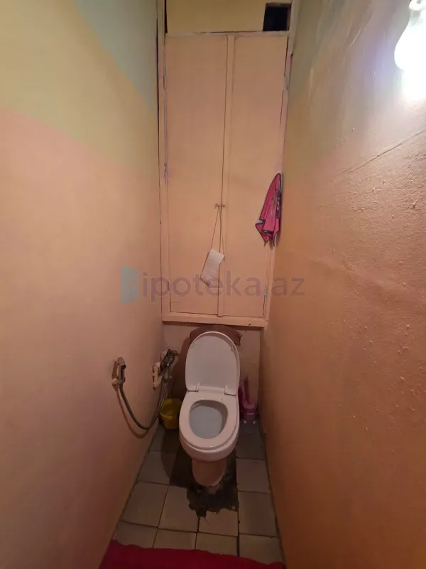 Satılır 3 otaqlı köhnə tikili 80 m²