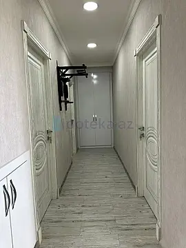 Satılır 3 otaqlı köhnə tikili 90 m²